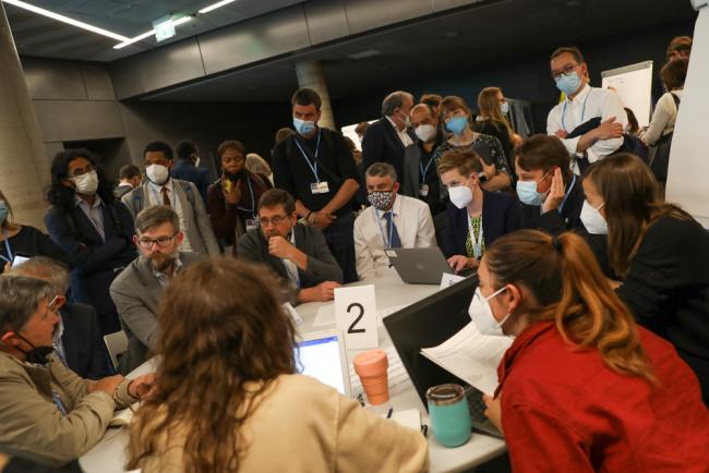 Delegates during the world cafe for the Global Stocktake (GST)