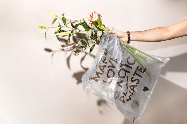 Plastic bag