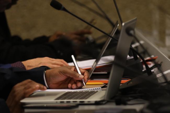 Delegates take note of the interventions