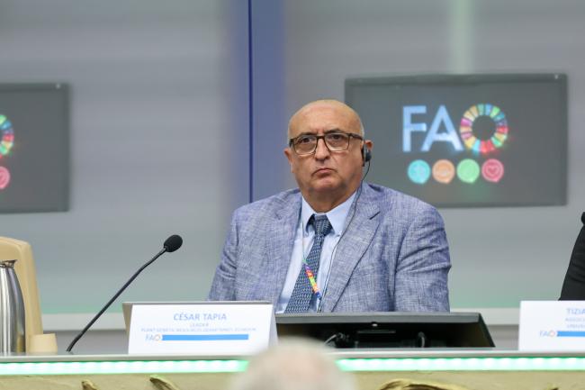 Cesar Tapia, Instituto Nacional de Investigaciones Agropecuarias, Ecuador
